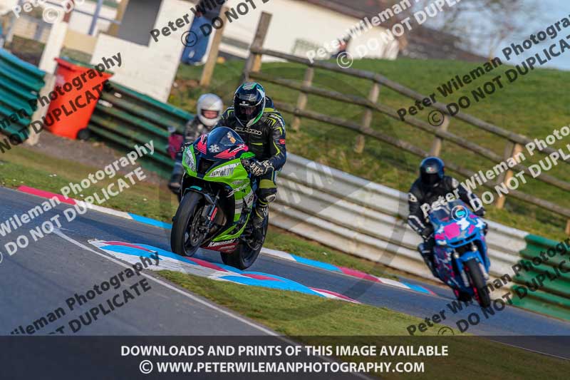 PJM Wedding Photography;enduro digital images;event digital images;eventdigitalimages;mallory park;mallory park photographs;mallory park trackday;mallory park trackday photographs;no limits trackdays;peter wileman photography;racing digital images;trackday digital images;trackday photos